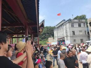 缅北老街吃瓜群众视频,吃瓜群众视角下的真实生活