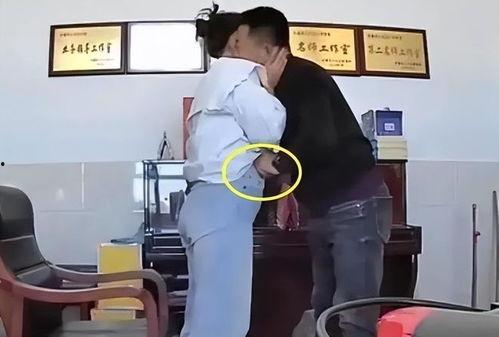 男人吃臭瓜视频大全集免费观看,揭秘男人吃臭瓜视频大全集免费观看背后的故事